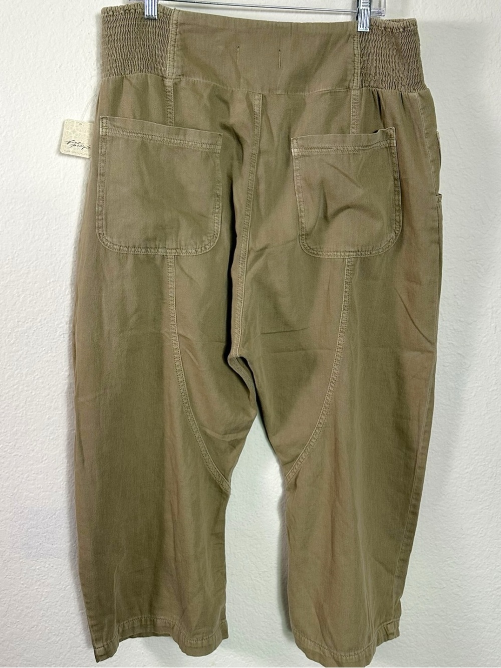 Free People Bohemian Lunan Crop Harem Jeans Savannah Khaki Size XL NWT - Picture 10 of 15